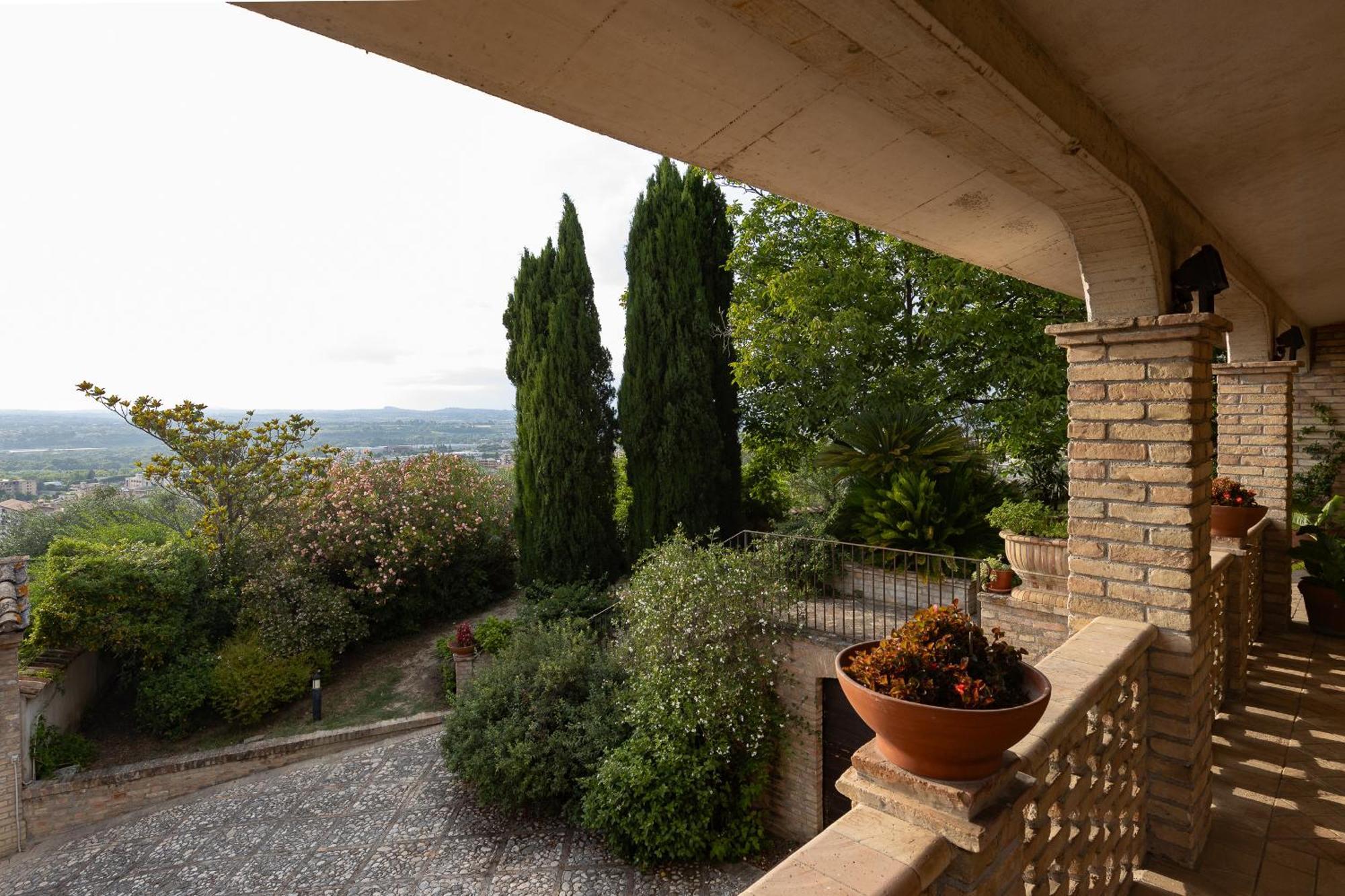 B&B Villa Dei Desideri Chieti Ngoại thất bức ảnh