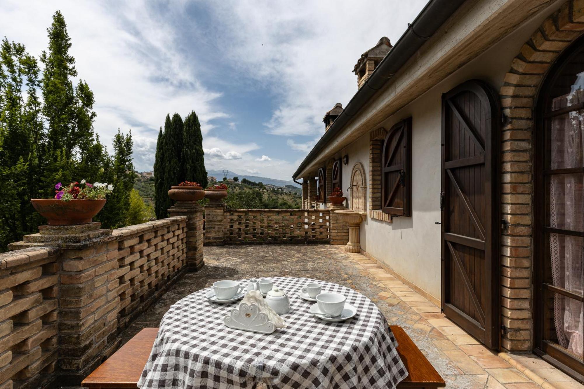 B&B Villa Dei Desideri Chieti Ngoại thất bức ảnh